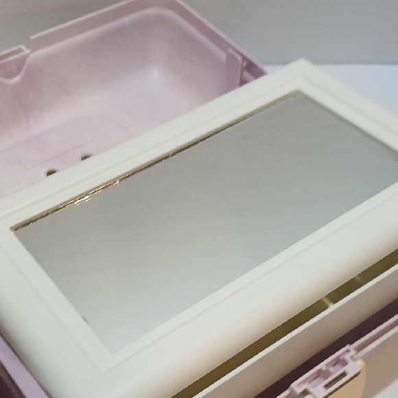 Y2K Caboodles Purple Orange and Cream Makeup Case - Picture 17 of 17